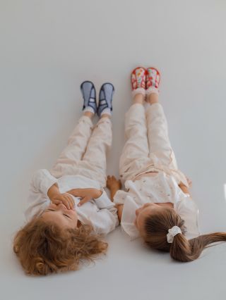 👣Papučková sezóna je tu! Malé nôžky potrebujú pohodlie aj v škôlke či škole – a naše papučky sú: ✔️ ľahučké ✔️ ohybné ✔️ s...