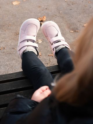 ❄️💗 Cotton Candy - naša nová farba tohto roka! Sladká ako ružová cukrová vata. Zahreje malé nôžky a rozžiari aj tie...